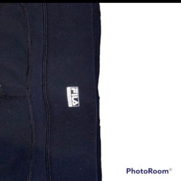 Fila Sport Cropped Leggings Black Size Small Front Pocket - Picture 5 of 5